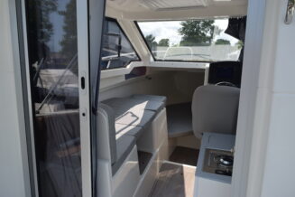 Quicksilver Activ 675 Weekend + Mercury 200hp (Stocked) - Image 15