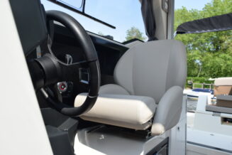 Quicksilver Activ 675 Weekend + Mercury 200hp (Stocked) - Image 29