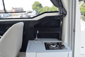 Quicksilver Activ 675 Weekend + Mercury 200hp (Stocked) - Image 26