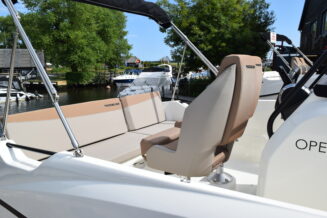 Quicksilver Activ 605 Open+ Mercury 115hp CT - Image 29