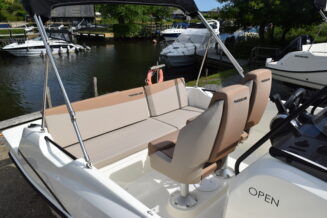 Quicksilver Activ 605 Open+ Mercury 115hp CT - Image 30