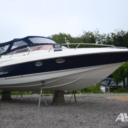 Sunseeker Hawk 31 | Twin Volvo Penta Kad 42's | 1994