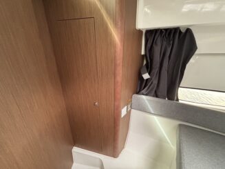Beneteau Antares 9 OB | Twin Suzuki 200hp | 2019 - Image 37