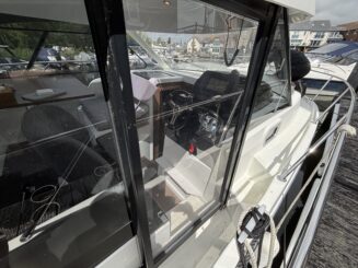 Beneteau Antares 9 OB | Twin Suzuki 200hp | 2019 - Image 44