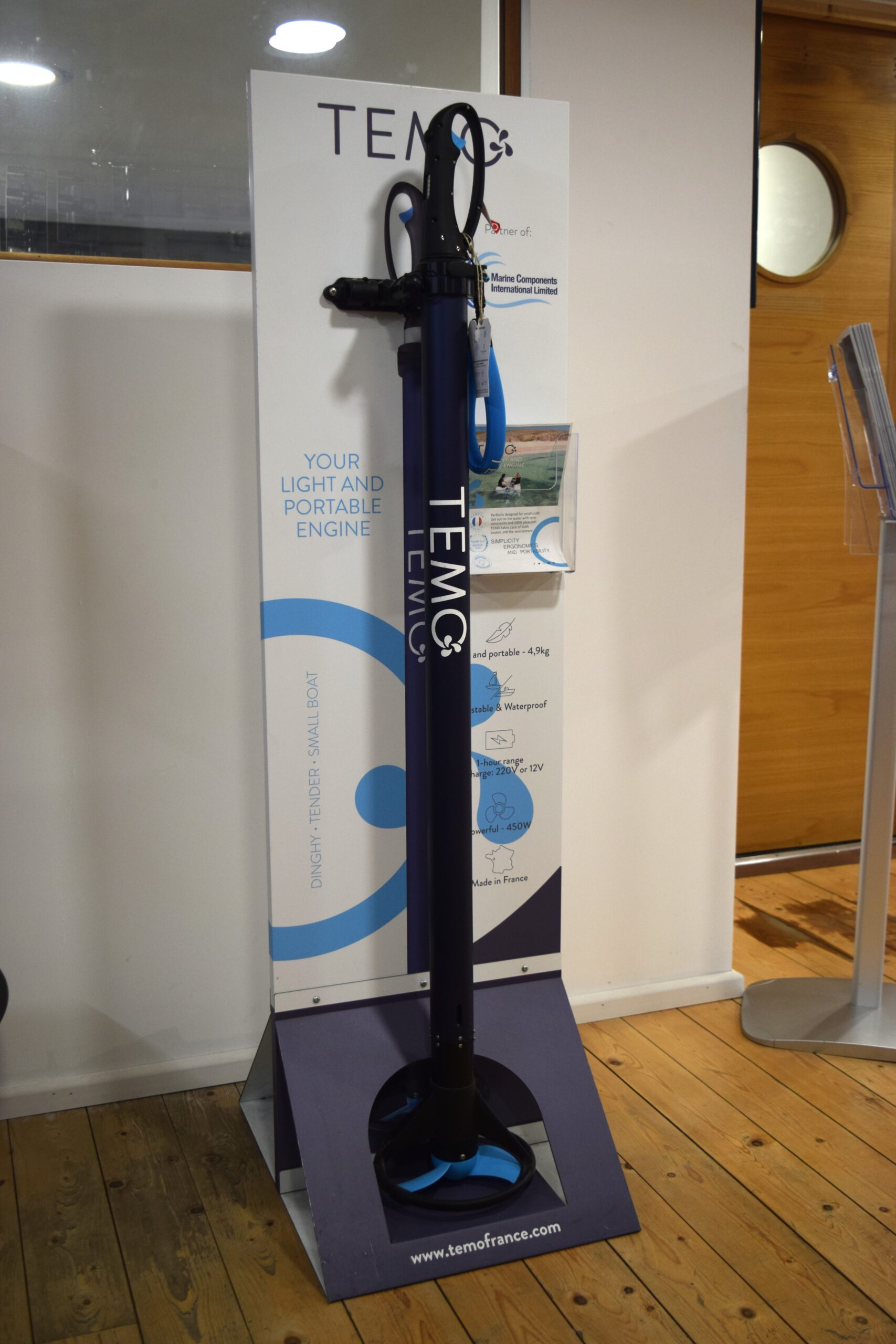 Ex-Display Temo 450 Outboard Motor - Image 2