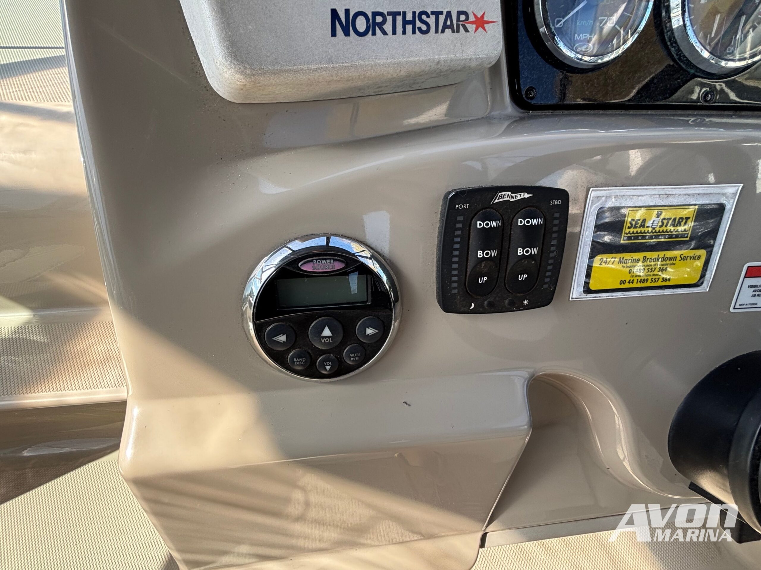 Sea Ray 240 Sundancer | Mercruiser 5.0 | 2007 - Image 13