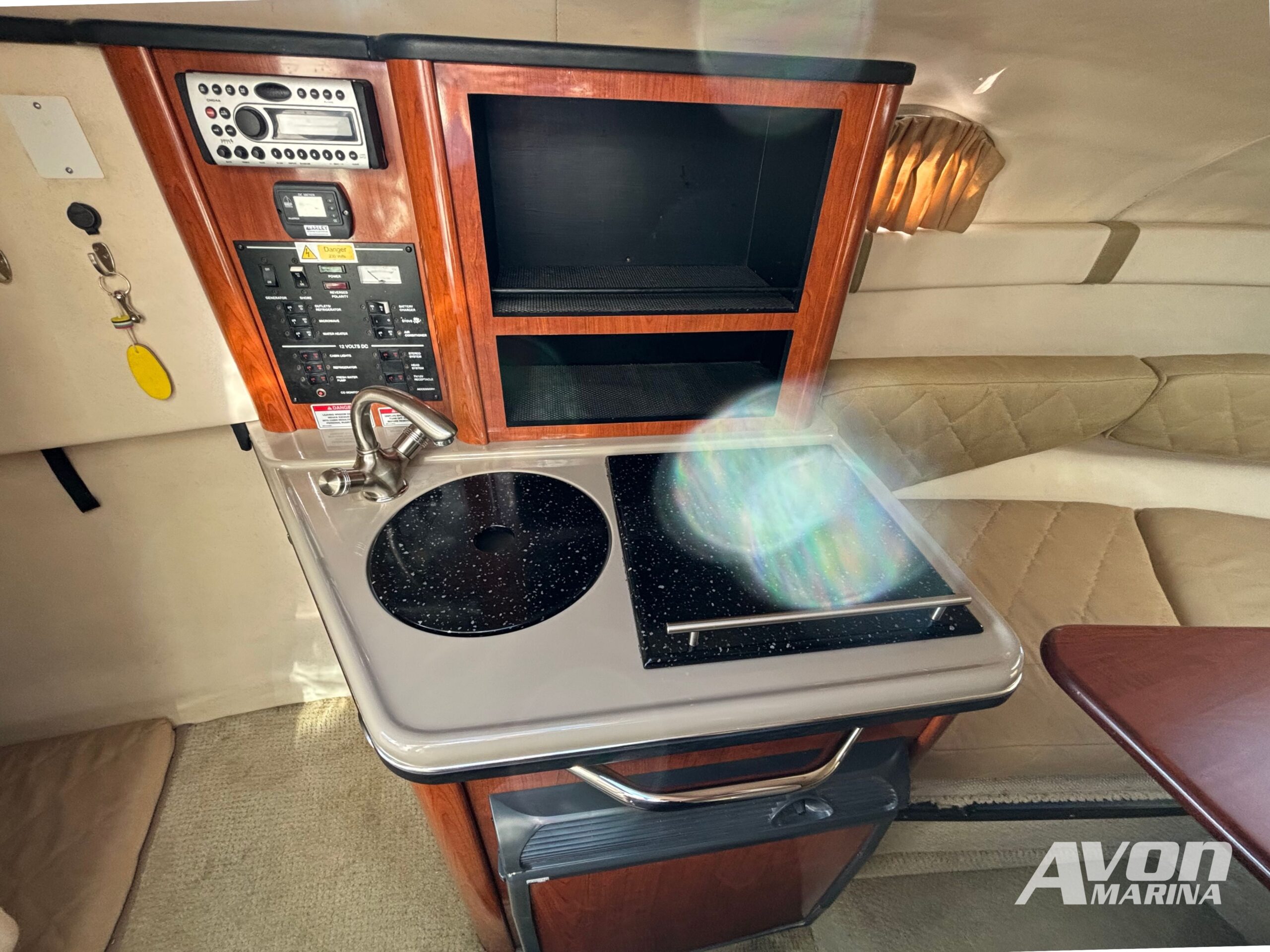 Sea Ray 240 Sundancer | Mercruiser 5.0 | 2007 - Image 24