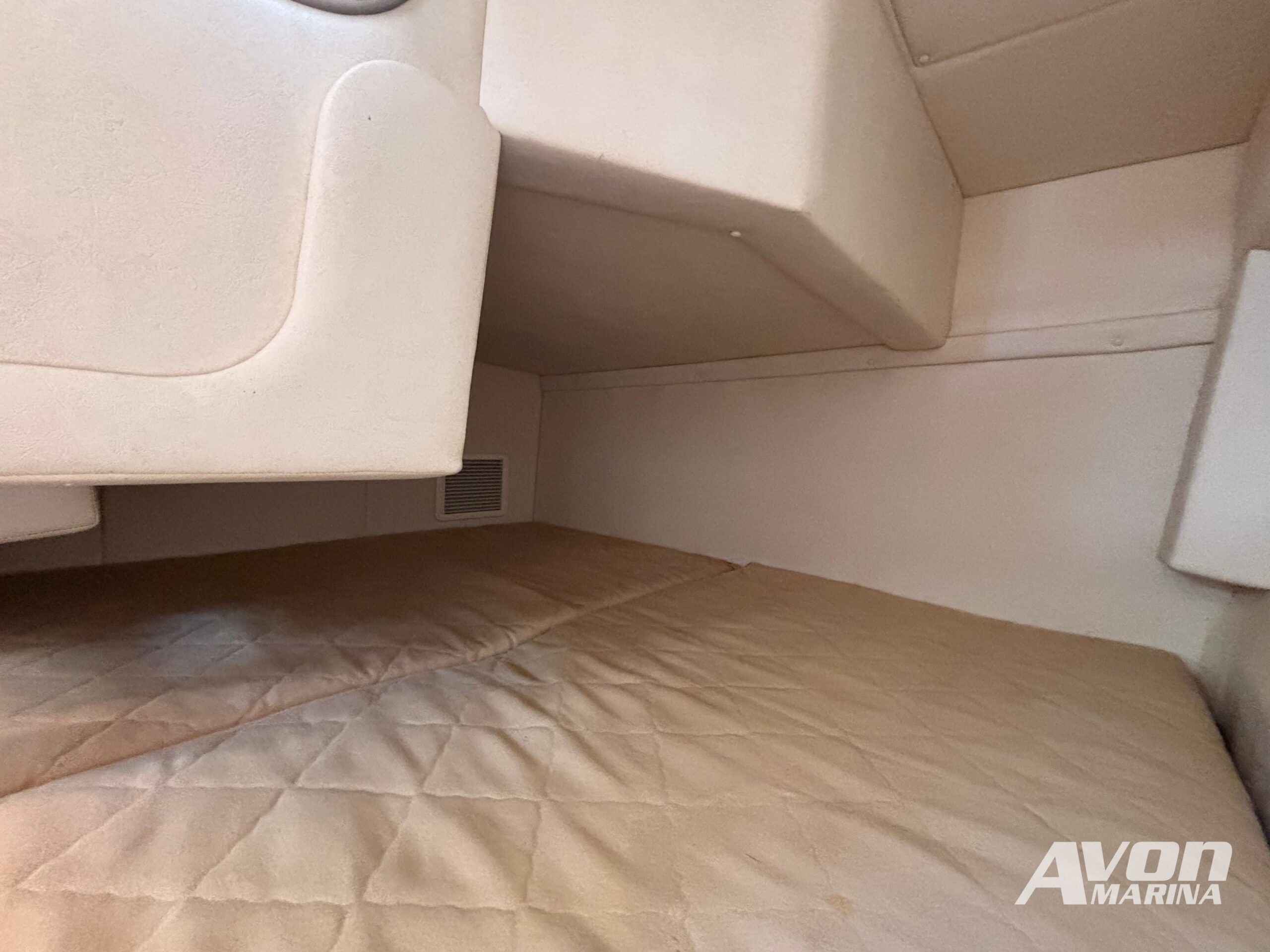 Sea Ray 240 Sundancer | Mercruiser 5.0 | 2007 - Image 22