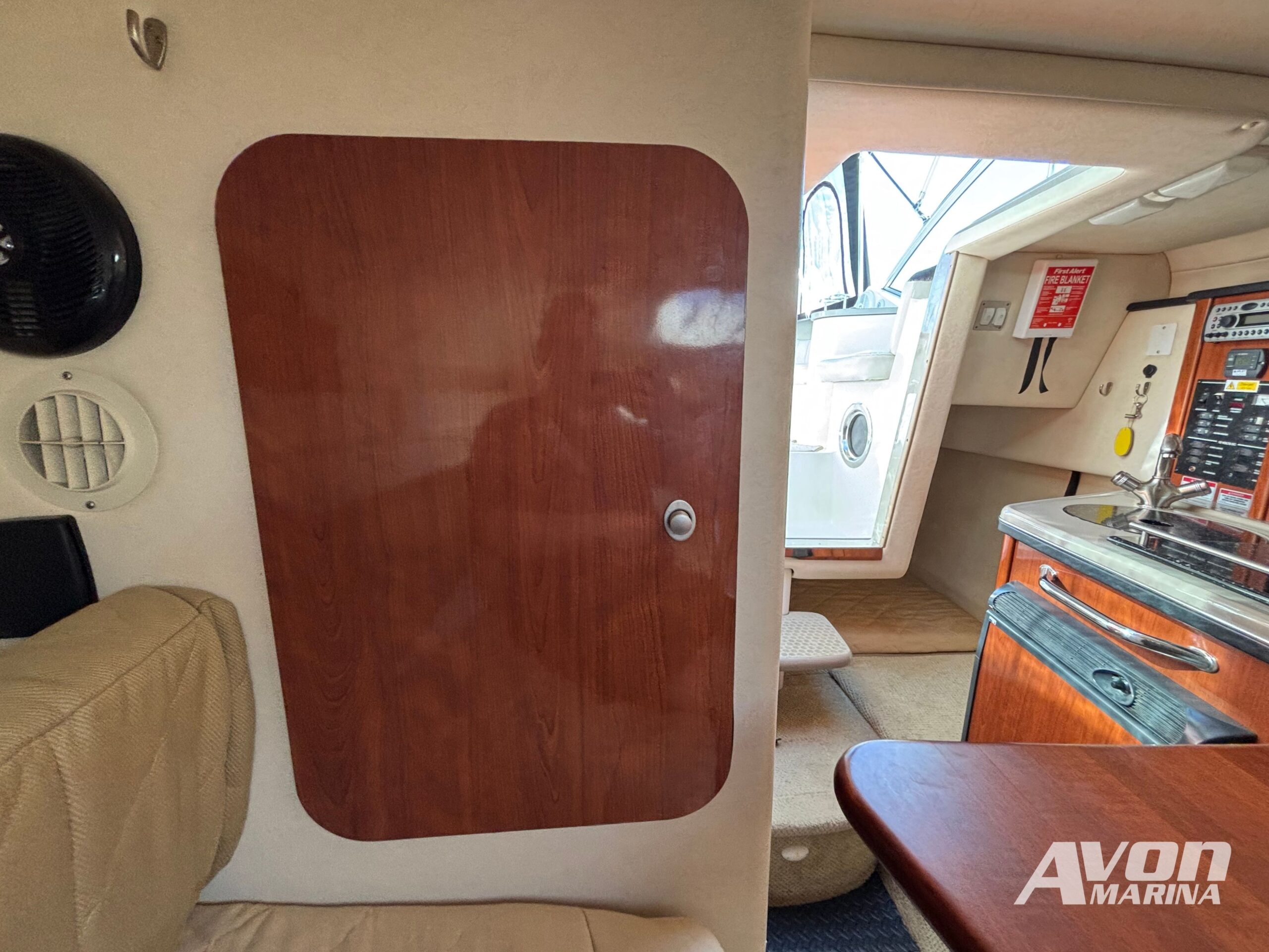 Sea Ray 240 Sundancer | Mercruiser 5.0 | 2007 - Image 29