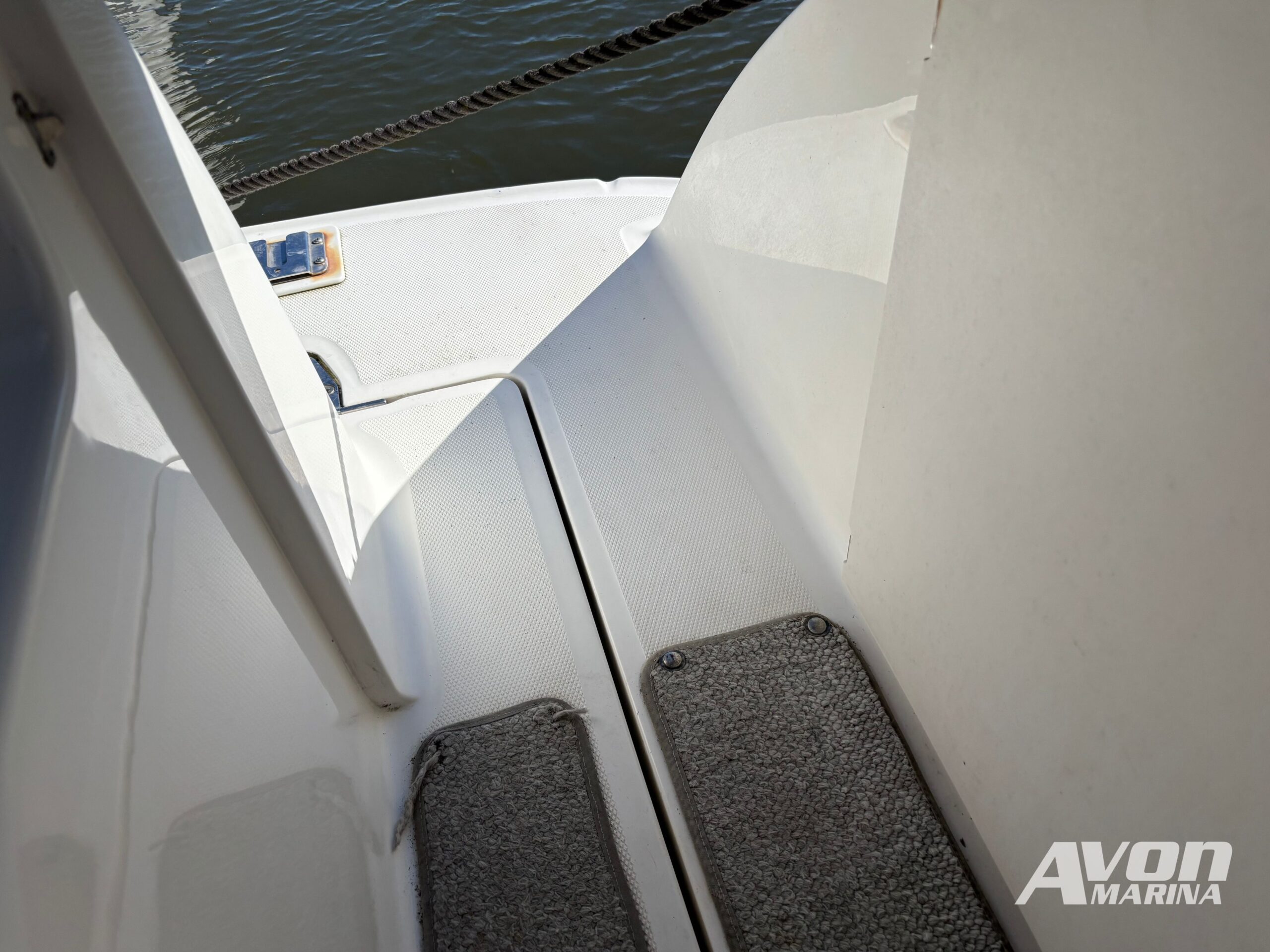 Sea Ray 240 Sundancer | Mercruiser 5.0 | 2007 - Image 35