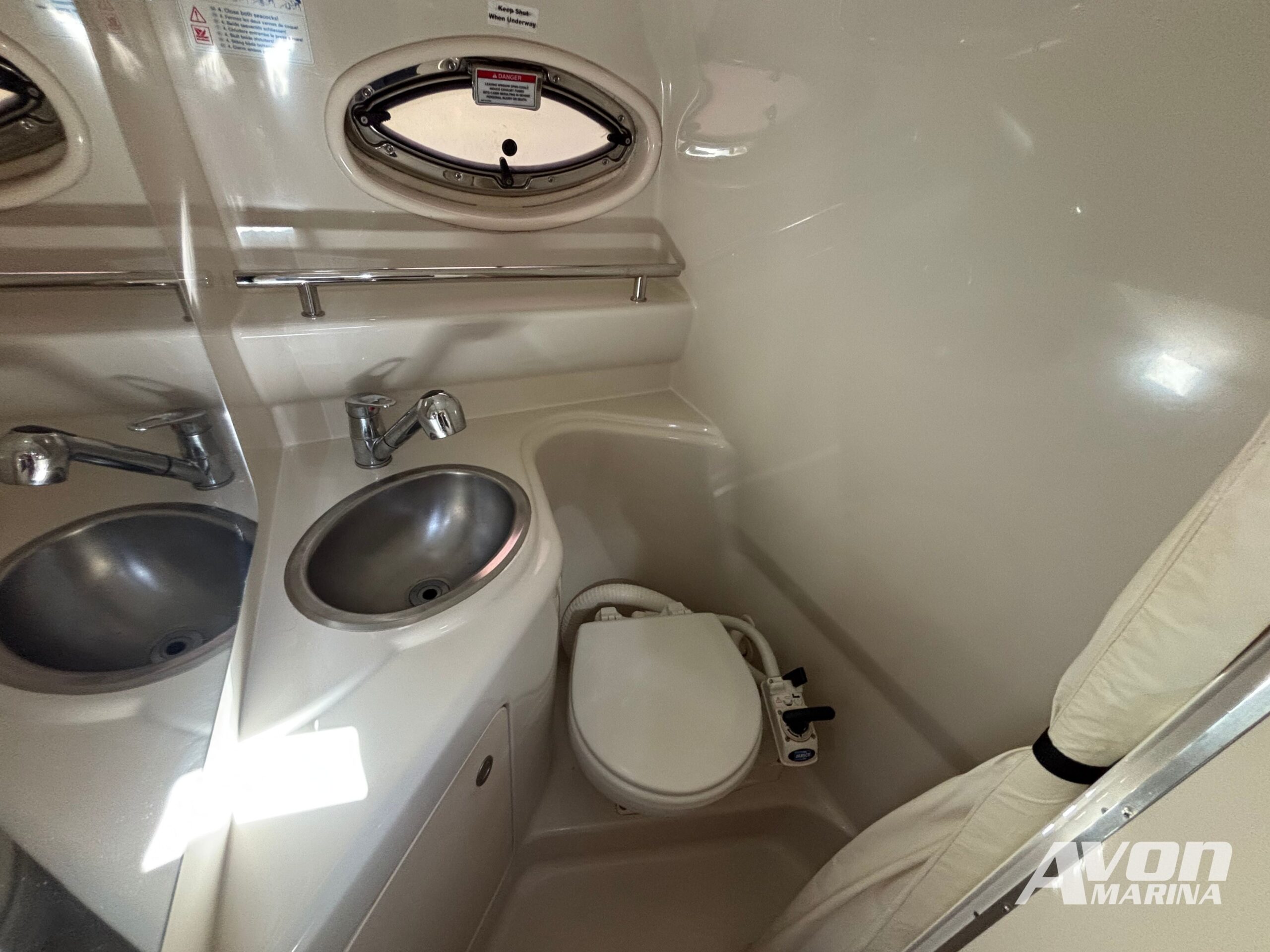 Sea Ray 240 Sundancer | Mercruiser 5.0 | 2007 - Image 31