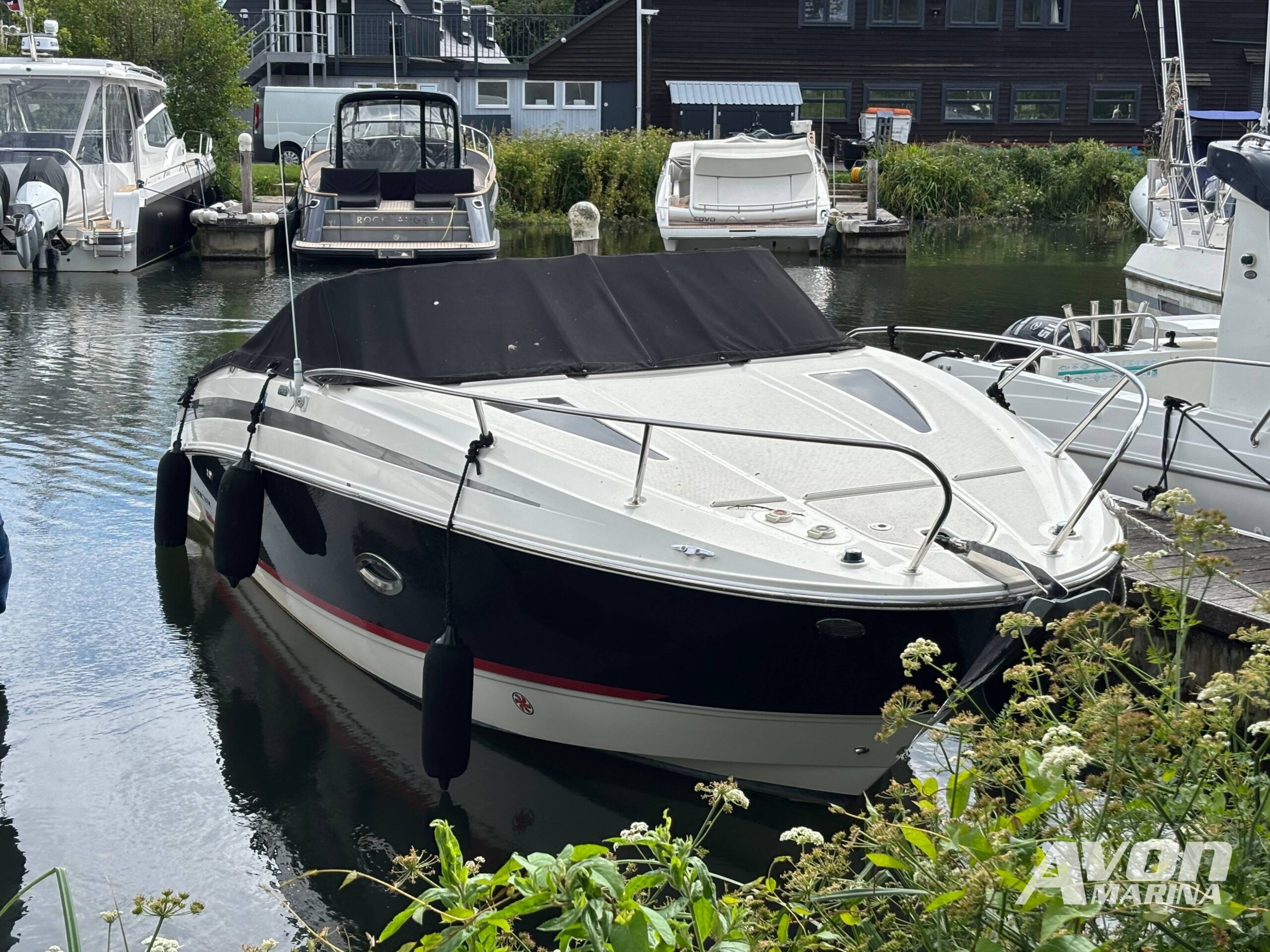 Bayliner 742 | Mercruiser 6.2L | 2017 - Image 2