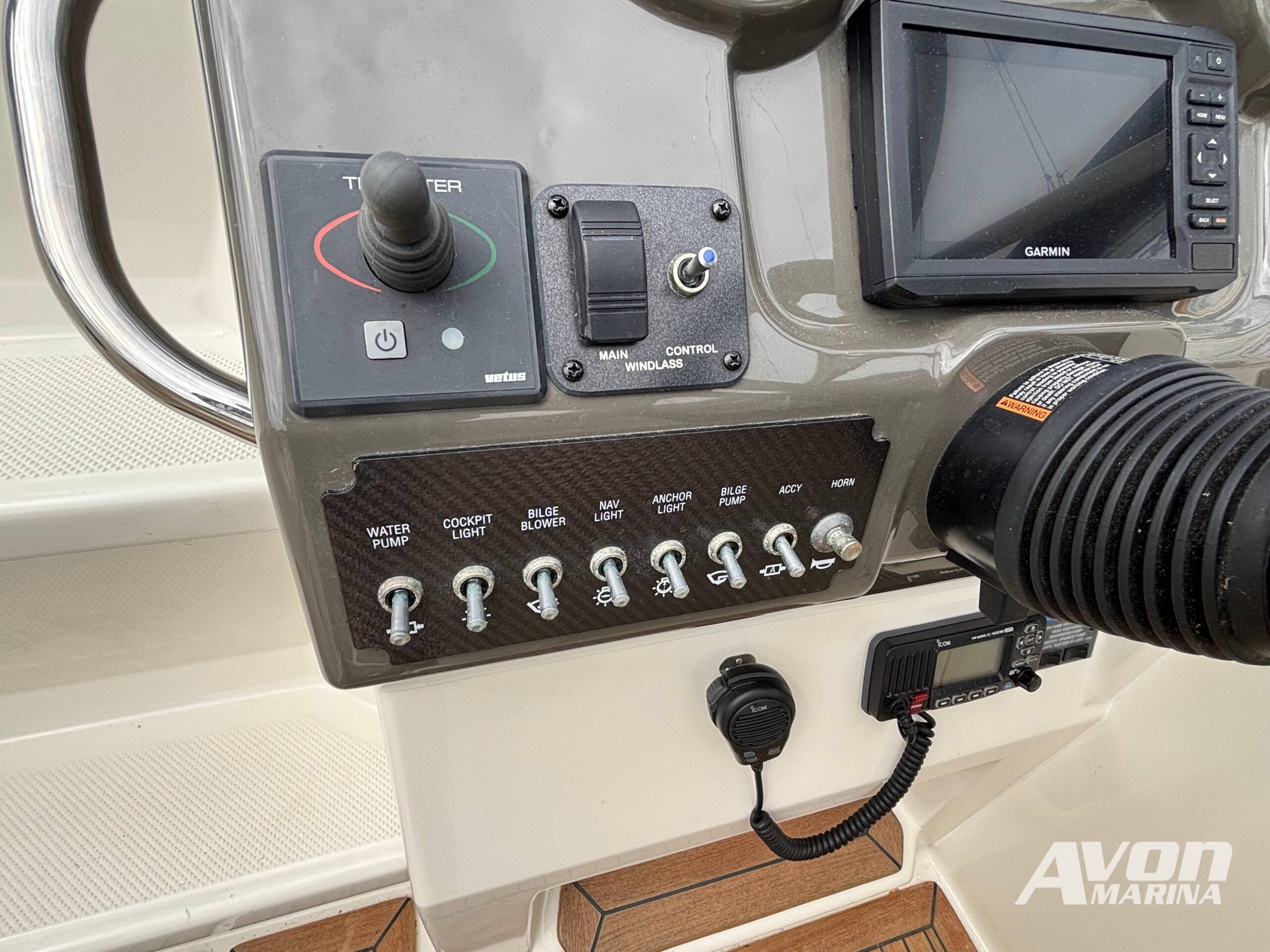 Bayliner 742 | Mercruiser 6.2L | 2017 - Image 11