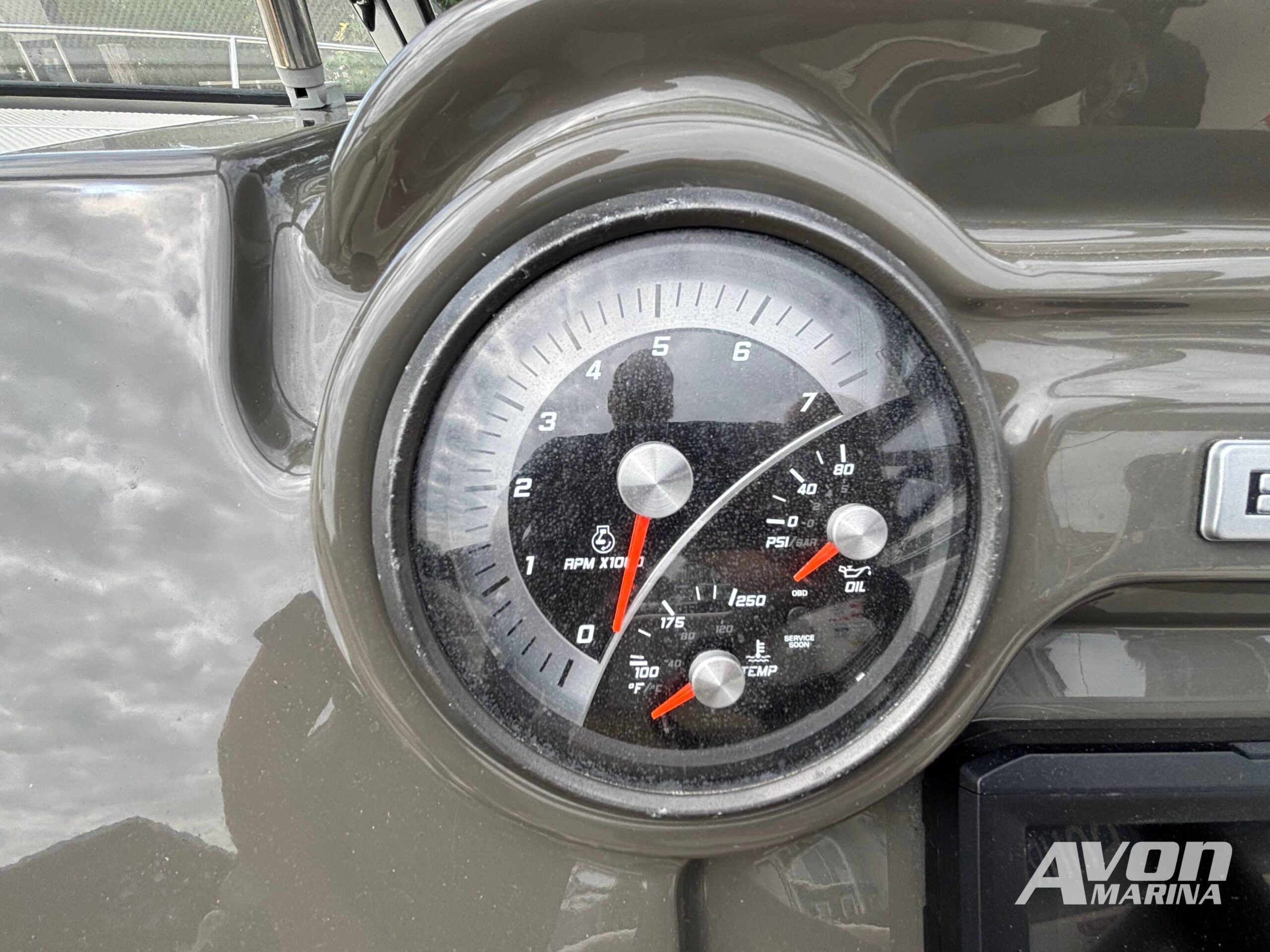 Bayliner 742 | Mercruiser 6.2L | 2017 - Image 12
