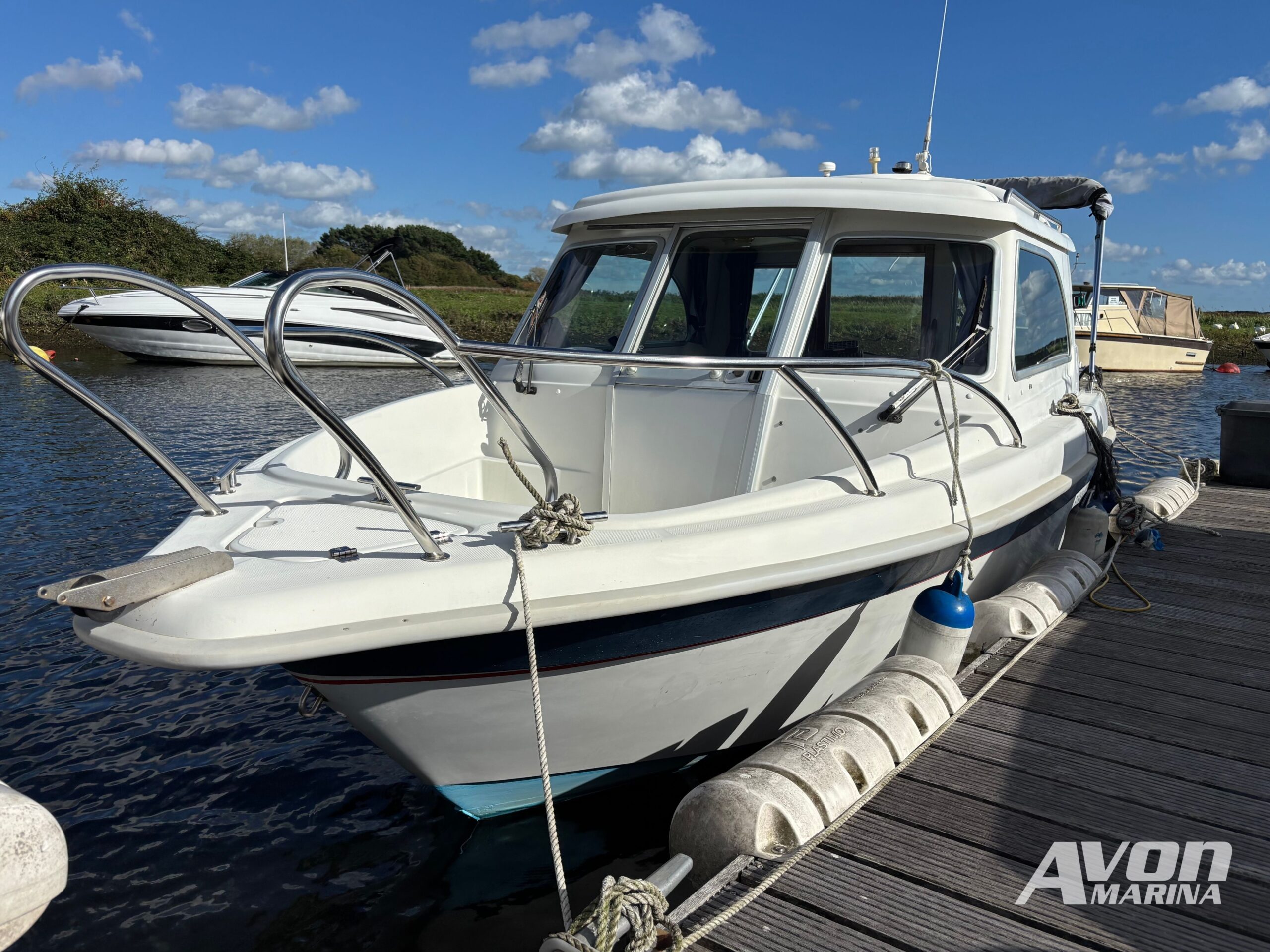 Finnmaster 6100MC | Evinrude 90hp | 2005 - Image 2
