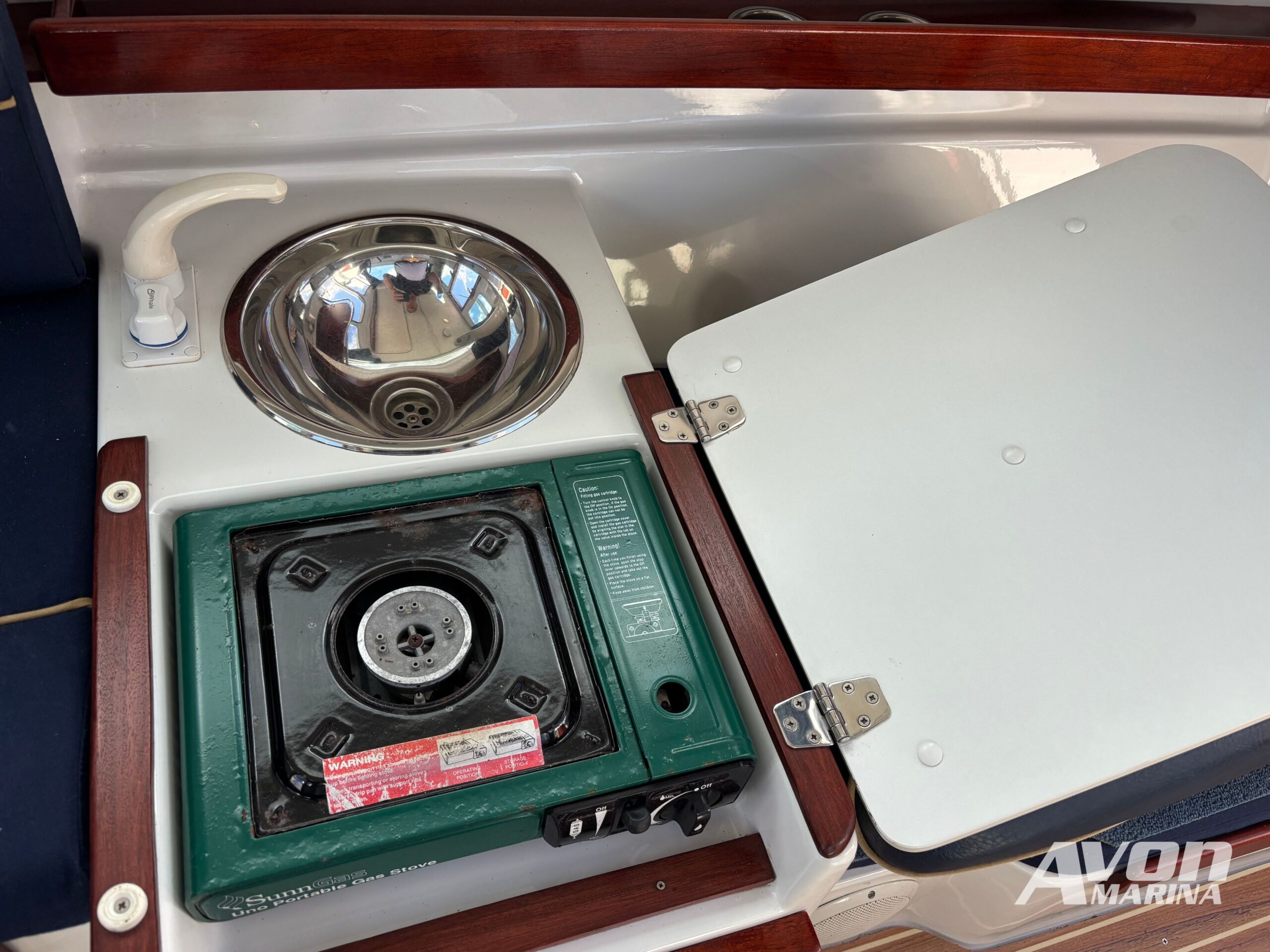 Finnmaster 6100MC | Evinrude 90hp | 2005 - Image 22
