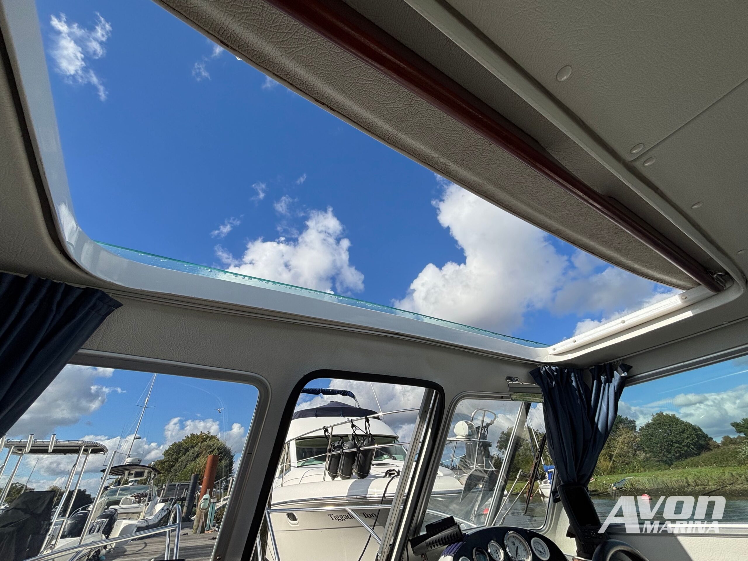 Finnmaster 6100MC | Evinrude 90hp | 2005 - Image 24